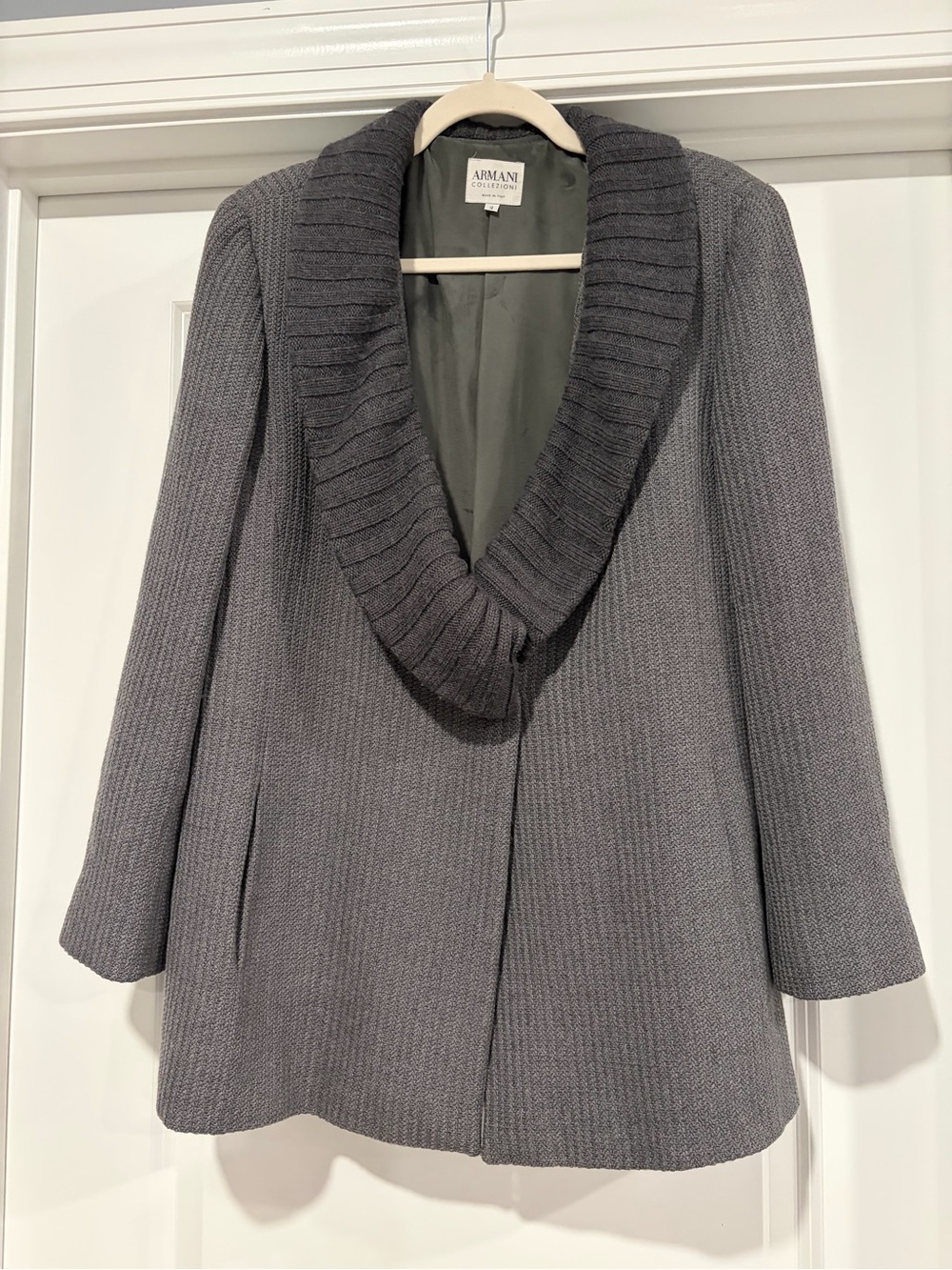 Armani Collezioni Gray Ribbed Shawl-Collar Knit Cardigan Jacket